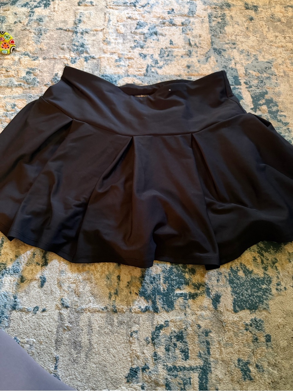 Old Navy Black Circle Skater Skirt with Pleats